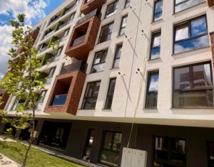Appartement 4 chambres à vendre dans Floresti
