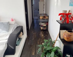 Appartement 3 chambres à vendre dans Floresti