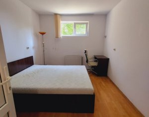Appartement 4 chambres à vendre dans Cluj-napoca, zone Andrei Muresanu