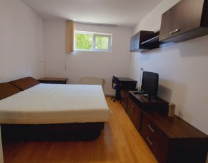 Appartement 4 chambres à vendre dans Cluj-napoca, zone Andrei Muresanu