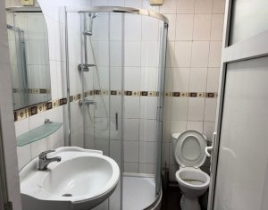 Appartement 4 chambres à vendre dans Cluj-napoca, zone Andrei Muresanu