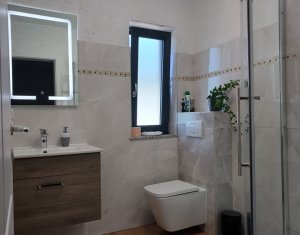 Duplex/casa cuplata, amplasat bine, corect construit, Apahida-Campenesti