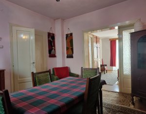 Casa individuala, 176 mp, 4 dormitoare, 2 bai, 530 mp teren, Andrei Muresanu