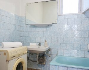 Casa individuala, 176 mp, 4 dormitoare, 2 bai, 530 mp teren, Andrei Muresanu