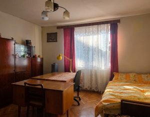Casa individuala, 176 mp, 4 dormitoare, 2 bai, 530 mp teren, Andrei Muresanu
