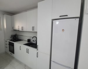 Apartment 3 rooms for sale in Floresti