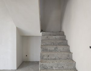 Casa P+M, living, 3 dormitoare, teren in proprietate, Apahida/Campenesti