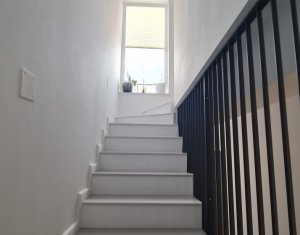 Casă nouă în Mănăștur, 4 camere, 3 etaje