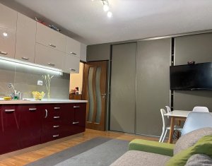 Appartement 3 chambres à vendre dans Cluj-napoca, zone Marasti