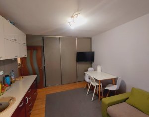 Appartement 3 chambres à vendre dans Cluj-napoca, zone Marasti