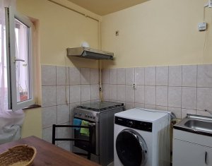 Apartment 2 rooms for rent in Floresti