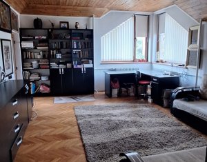 Maison 7 chambres à vendre dans Cluj-napoca, zone Andrei Muresanu