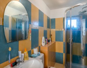 Vanzare casa individuala, spatioasa in Gruia teren 657 mp, zona linistita