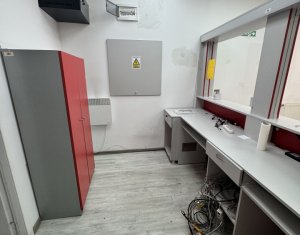 Spatiu comercial parter, piata Zorilor, vad intens, posibilitate terasa 