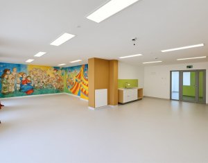 Spatiu comercial de inchiriat, 575m2 in Cluj-napoca, zona Marasti