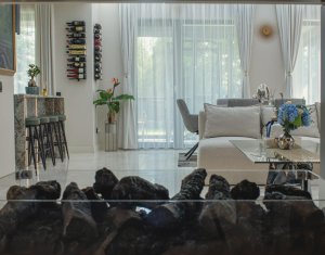 Casa  individuala, 5 camere, ultramoderna, ultrafinisata, la cheie, Sub Coasta