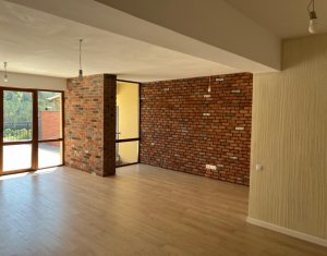 , 120m2 in Floresti