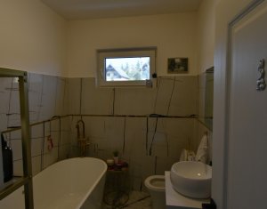 Vanzare casa in Chinteni bine compartimentata, mobilata, utilata