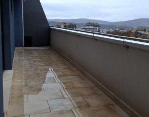 Appartement 3 chambres à louer dans Cluj-napoca, zone Zorilor