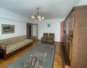 Appartement 3 chambres à louer dans Cluj-napoca, zone Marasti