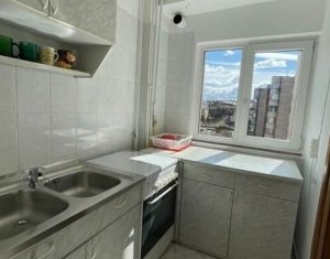 Appartement 3 chambres à louer dans Cluj-napoca, zone Marasti