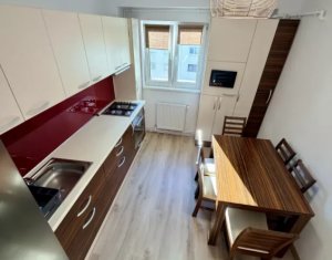 Appartement 3 chambres à louer dans Cluj-napoca, zone Gheorgheni