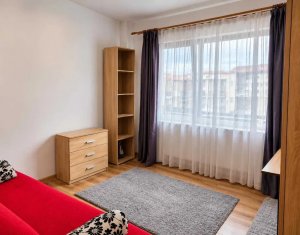 Apartment 2 rooms for sale in Floresti